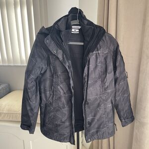 Columbia Black Ski & Snow Jacket